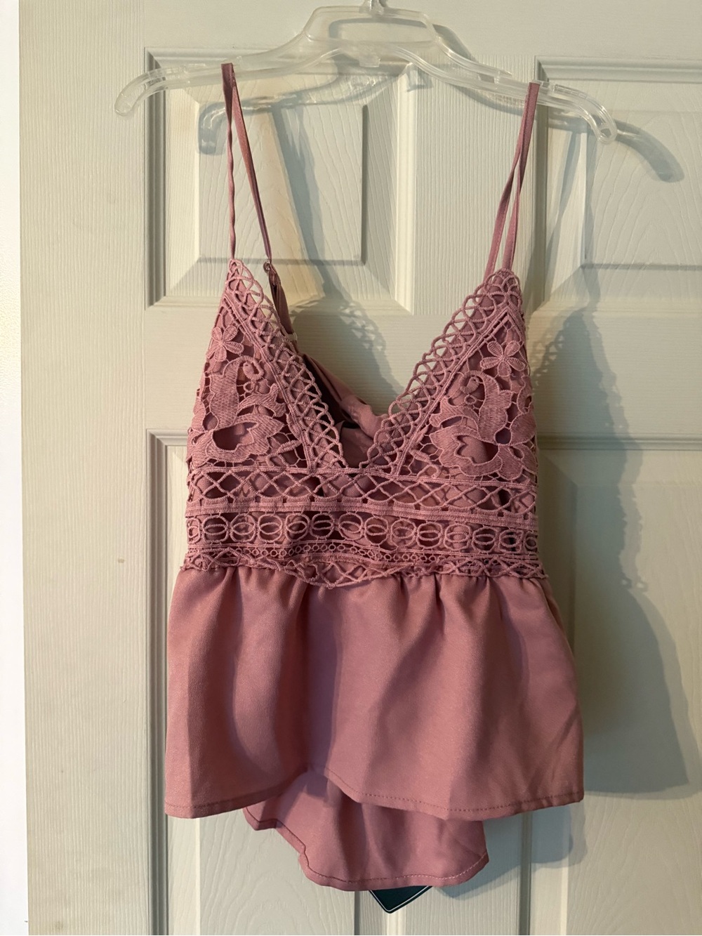 Zaful Mauve Pink Lace Trim Spaghetti Strap Crop Top